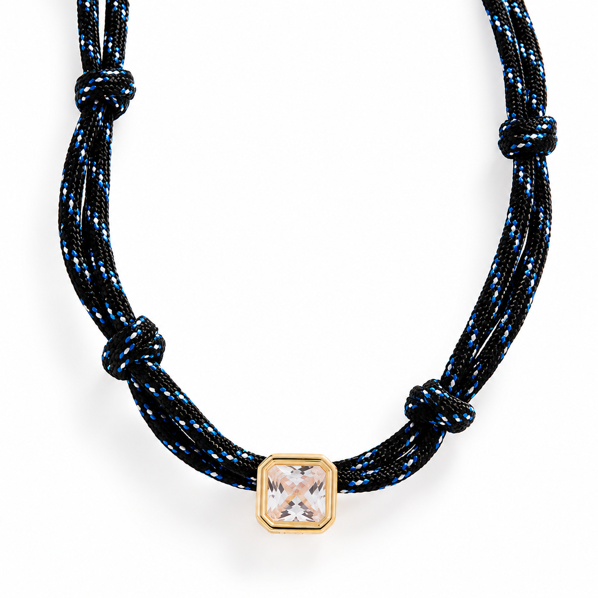The Knot Necklace